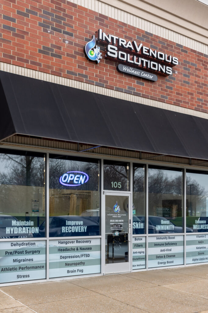 exterior shot of wellness center where patients can receive weight loss injections in Franklin, TN